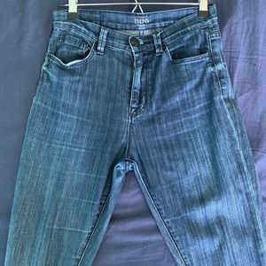 BDG Urban Outfitters High Rise Twig Long 26W 33L Jeans